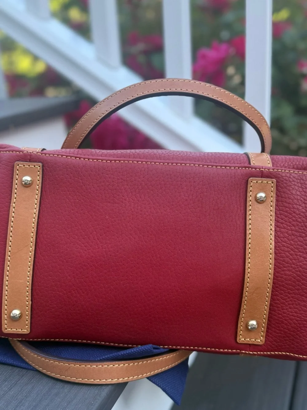 Dooney & Bourke nwt dooney